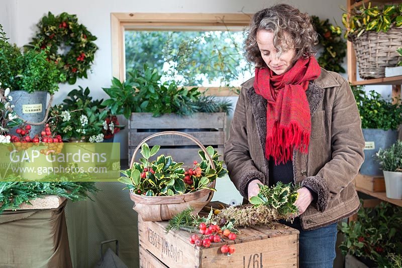 Gabbi Reid making a Christmas Wreath in her studio at Gabbi's Garden.