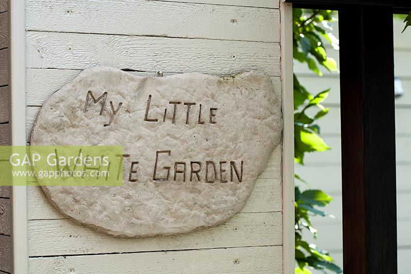 Garden sign - My Little White Garden. Family Fabry - Mathijs. Belgium