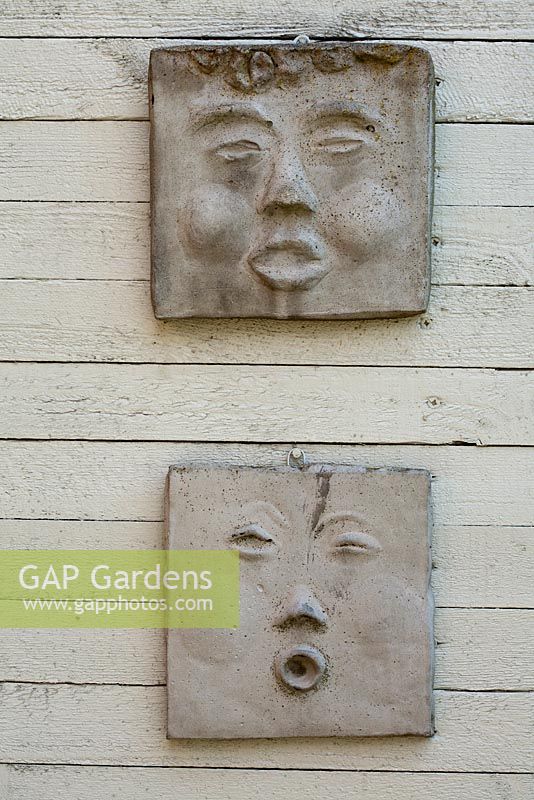 Relief sculpture set into the wall.  Family Fabry - Mathijs. Belgium