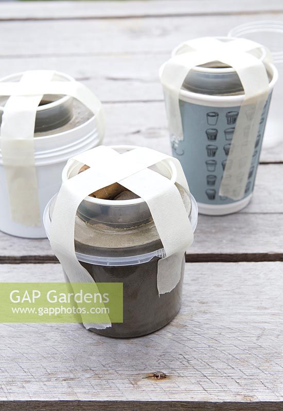 Concrete pots - Tape top of inner mould to stop it rising