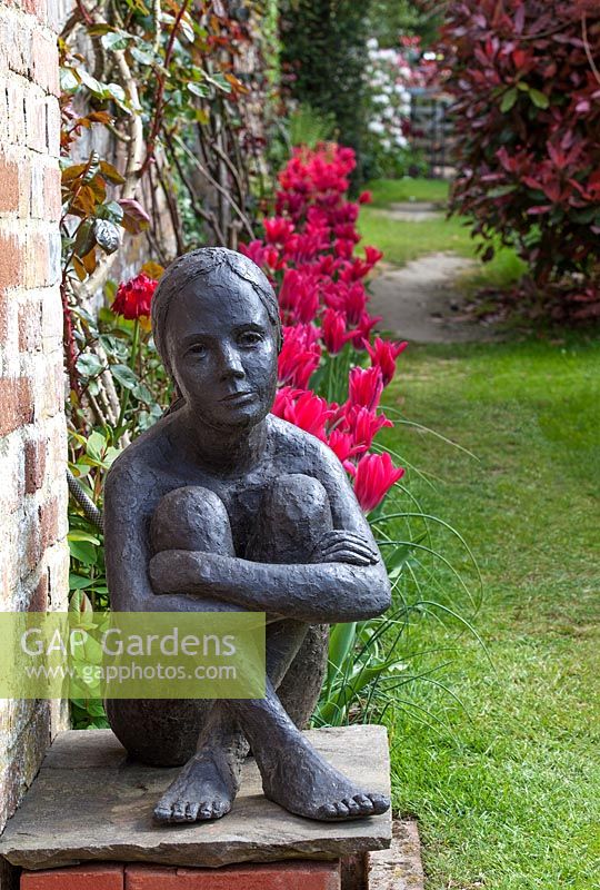 Statue 'Lottie' by Jenny Wynne-Jones - Pashley Manor Gardens, Kent, UK