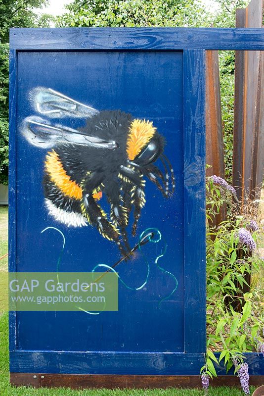 Portrait of a Bee by street artist Louis Masai - Brownfield Metamorphosis, RHS Hampton Court Palace Flower Show 2017