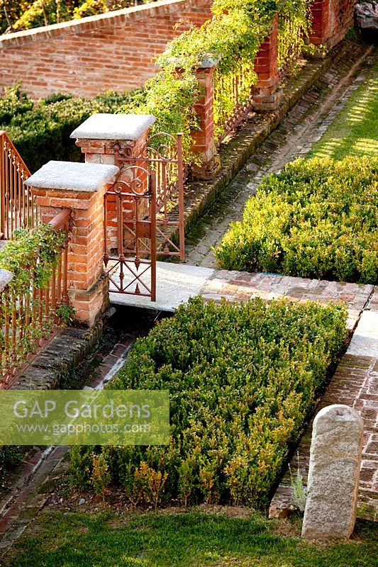 Aerial view of boundary walls and gates. Govone. Garden project by Anna Regge. Piemonte, Italy.