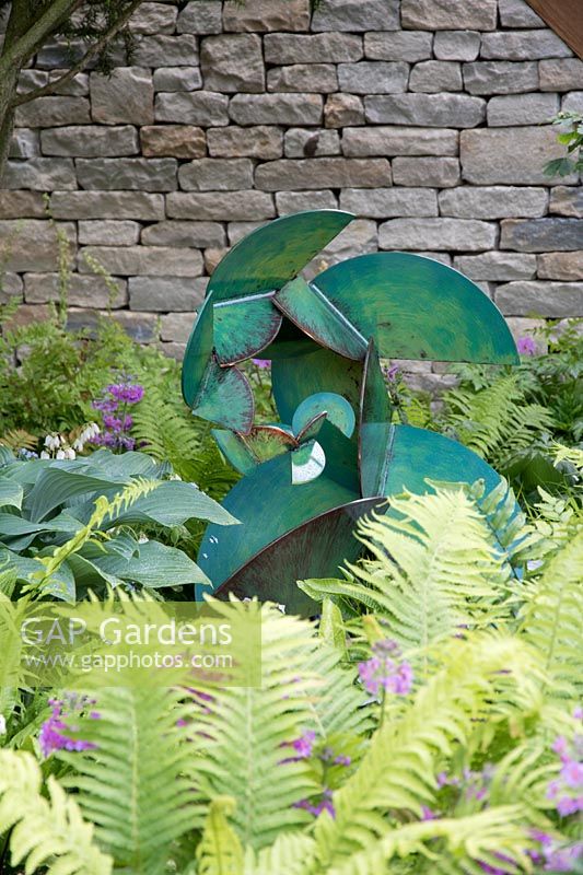 The Morgan Stanley Garden - Sculpture by Craig Schaffer - RHS Chelsea Flower Show 2017