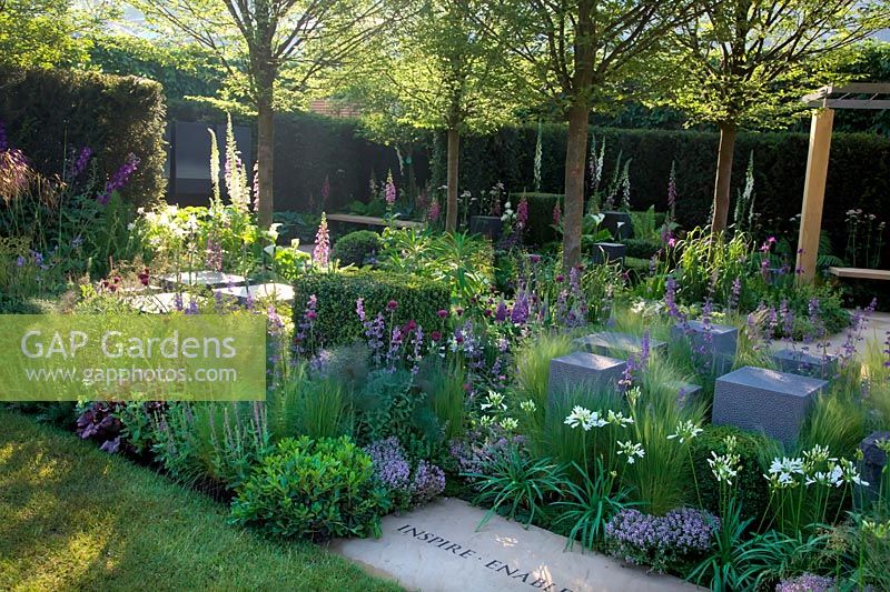 RHS Chelsea Flower Show 2014 - Hope on the Horizon - Help for Heroes. Sponsor - David Brownlow. Designer - Matthew Keightley. Show Garden