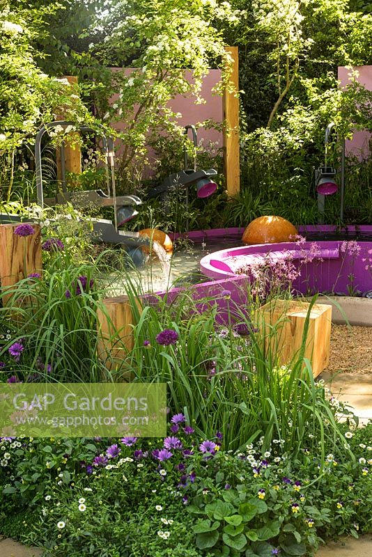 Papworth Trust - Together We Can garden at the RHS Chelsea Flower Show 2016. Designer: Peter Eustance. Sponsor: Papworth Trust.