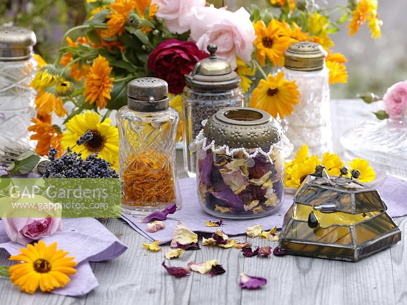 Herbs and flowers for cream and ointment