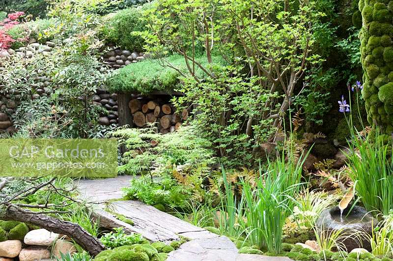 Traditional Japanese style garden, The Satoyama Life Garden, des. Kazuyuki Ishihara.
