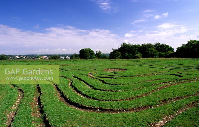 Miz Maze St Catherine s Hill Winchester grass turf labyrinth