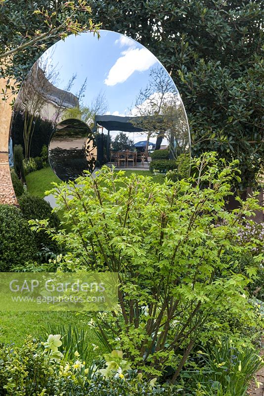 'Torus' mirror sculpture by David Harber -  'The Landform Spring' Garden - Ascot Spring Garden Show, 2018 . 