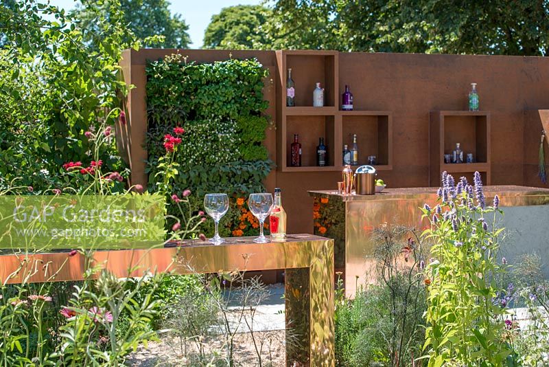 Copper bar area for outdoor entertaining - The Entertaining Garden, Sponsored by Aurubis, CED Ltd, Scotscape, RHS Hampton Court Palace Flower Show, 2018. 