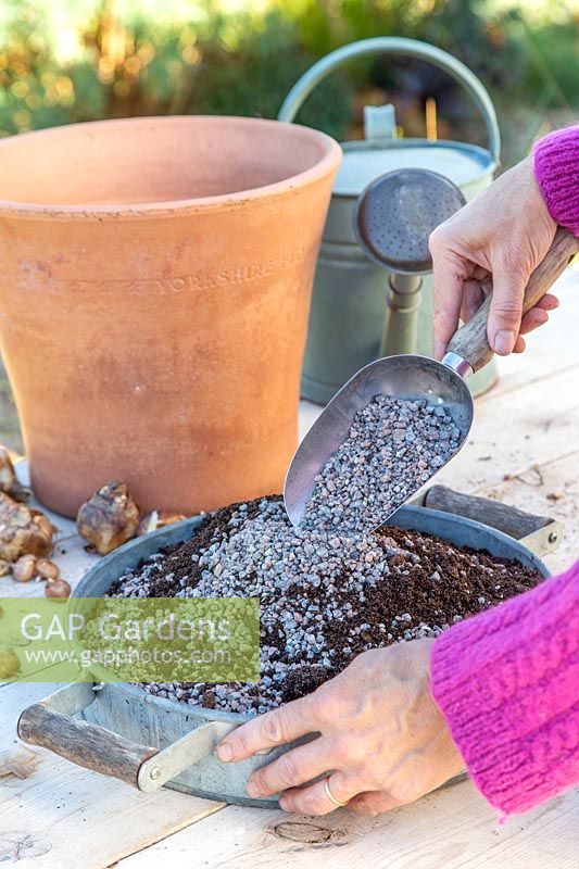 Mixing horticultural grit into compost
