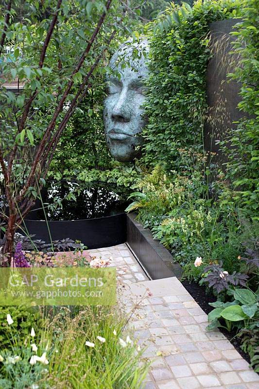 'The Thrive Reflective Mind Garden' - RHS Chatsworth Flower Show 2019.