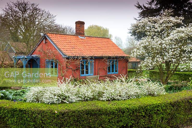 The Cottage Garden, Wyken Hall, Suffolk, UK. 