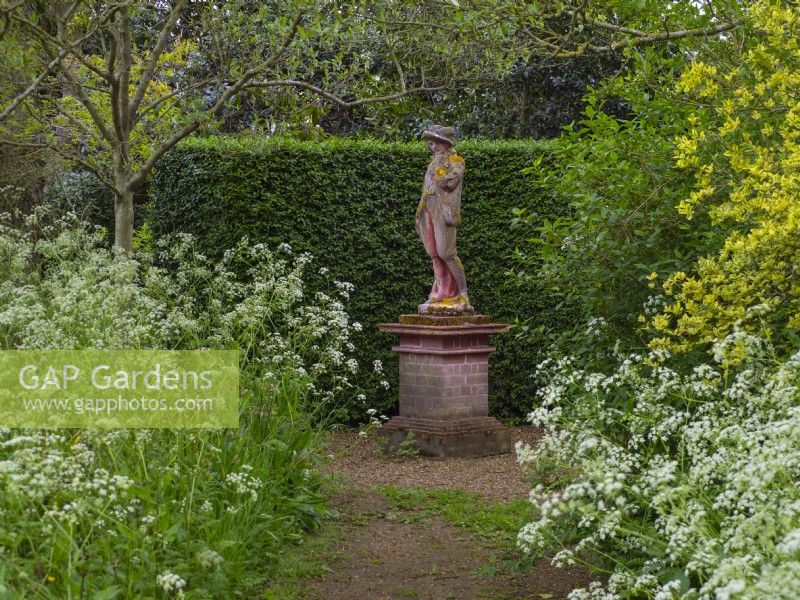 Statue at East Ruston Old Vicarage Gardens, Norfolk 