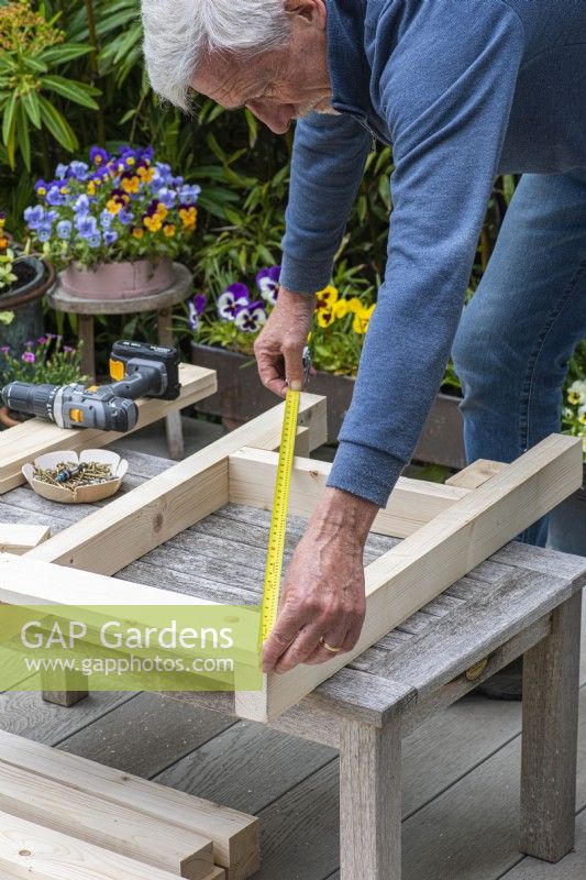 Step-by-Step Making a Potting Bench. Step 5: measure the diagonals to ensure the side frame is square