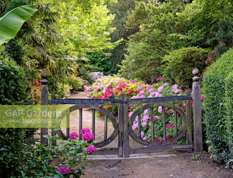 Entrance gate to the Winterbourne Garden, July, 2022.