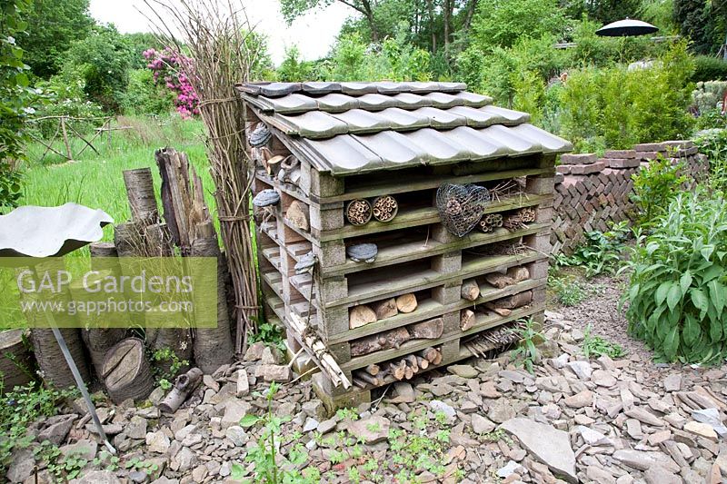 Insect hotel made of pallets 