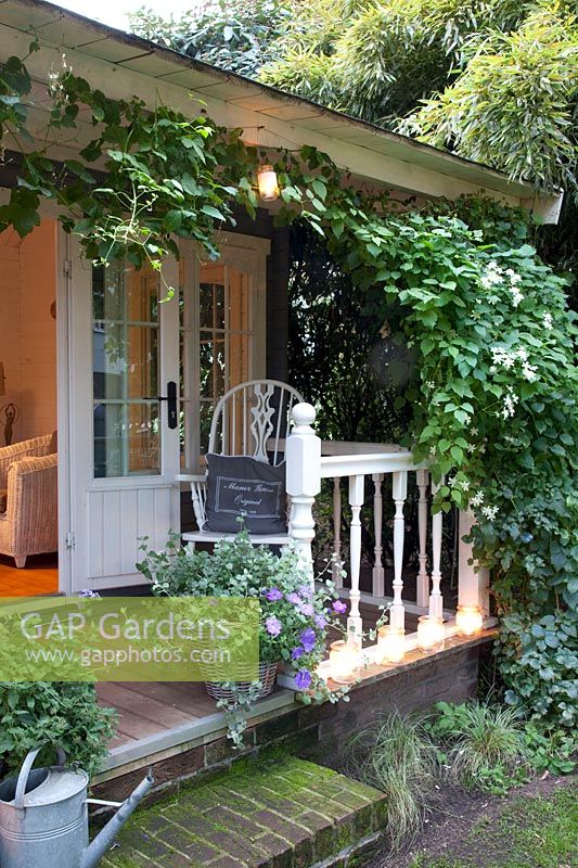 Seating Veranda Garden House 