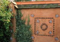 Decorative garden wall