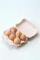 Box of six eggs 