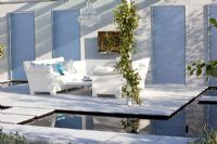 Urban garden with contemporary weatherproof furniture - 'The Living Room', Silver medal winner, RHS Hampton Court Flower Show 2010 
