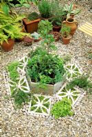 Herb Hexagon - Step 9. The finished herb bed with pebbles used as a finishing touch