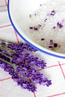 Lavender Munstead. Lavender scented bath salts