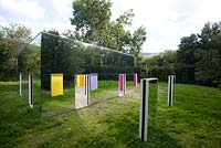 Mirrored structure in art garden - Garden Celle