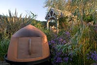 Terracotta oven in garden - Brook Hall Cottage