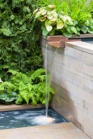 Modern water feature - Chelsea 2012