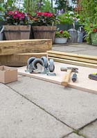 Step by step for making mobile raised bed - tools and materials