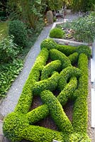 Boxwood knot garden and herb garden, Buxus, Lavandula and Santolina