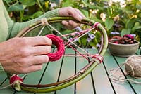 Step by Step - Creating a Dreamcatcher