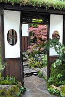 Gateway, stone paving and Japanese maple in an Alcove - Tokonoma Garden 