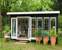 Outdoor garden room / shed, RHS Chelsea Flower Show 2012 