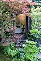 Shady Japanese themed garden - Togenkyo - A Paradise on Earth - Designer Kazuyuki Ishihara - RHS Chelsea Flower Show 2014 