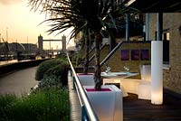 Contemporary balcony overlooking the Thames at Wapping  
