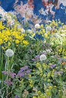 The AkzoNobel Honeysuckle Blue Garden. The RHS Chelsea Flower Show 2016. Designer: Claudy Jongstra in collaboration with Stefan Jaspers. Sponsor: AkzoNobel