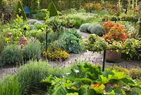 Beds of vegetables and herbs in kitchen garden. Design: Dineke Logtenberg