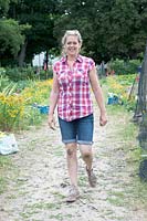 Jessica Zwartjes just back from planting with dirty knees