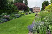 The double herbaceous borders lead to Newby Hall