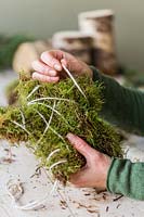 Wrapping string around moss star