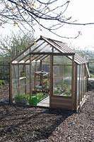build a greenhouse and set up