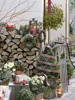 Rustic Christmas terrace with Brennholzstapel