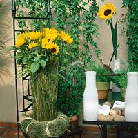 Gestaltung Sonnenblumen - Gesteck / Dekoration