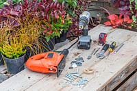 Tools for making tyre planter.