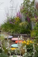 Contemporary coloured stepping stones amidst contemporary planting in Heaven and Earth - RHS Tatton Flower Show 2016