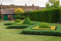 The Knot Garden - Hoveton Hall 