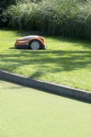 Lawn mower robot.